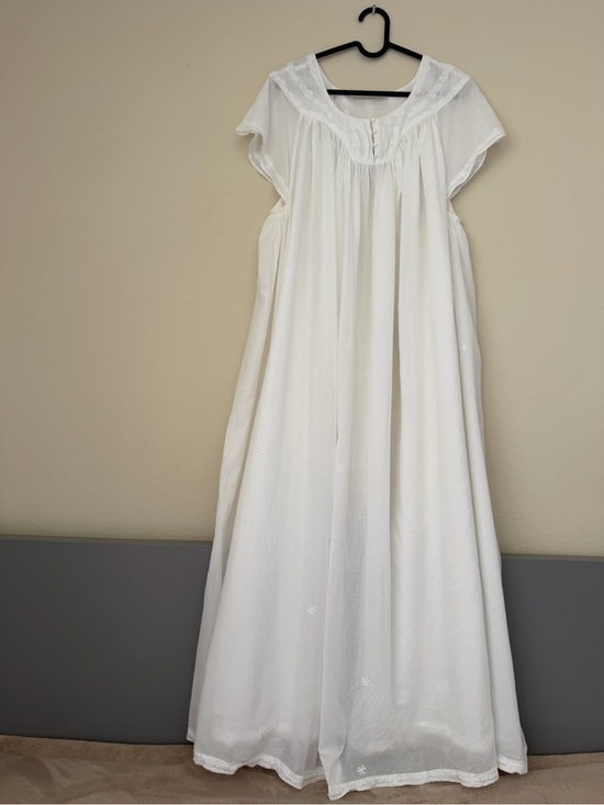 Thierry Colson Dresses & Skirts - Thierry Colson White Embroidered Cotton Maxi Dress Boho Size M
